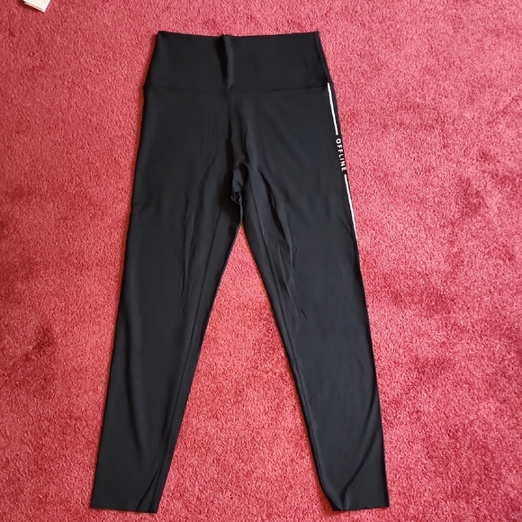 Offline Goals Aerie, Black, High-Waisted Leggings/Yoga Pants, 7/8 length. Large - Picture 3 of 6
